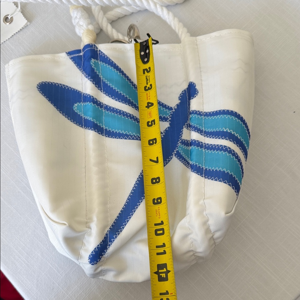 Sea Bags White & Blue Dragonfly Rope-Handle Tote - Picture 5 of 5